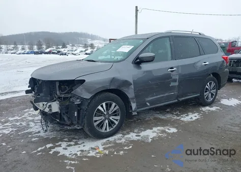 2017 Nissan Pathfinder Sv z USA, uszkodzony, nr VIN 5N1DR2MM9HC665517